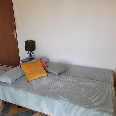 Grand Studio - Clim Mobile Et Ventilateur - Parking